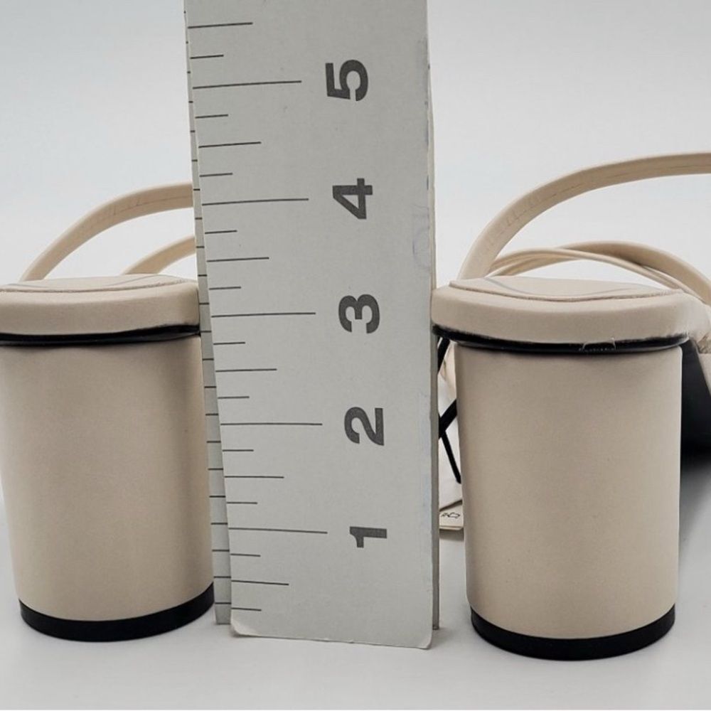 Sz 9 Zara Women's Elegant Cream Heeled Sandals - Picture 2 of 10